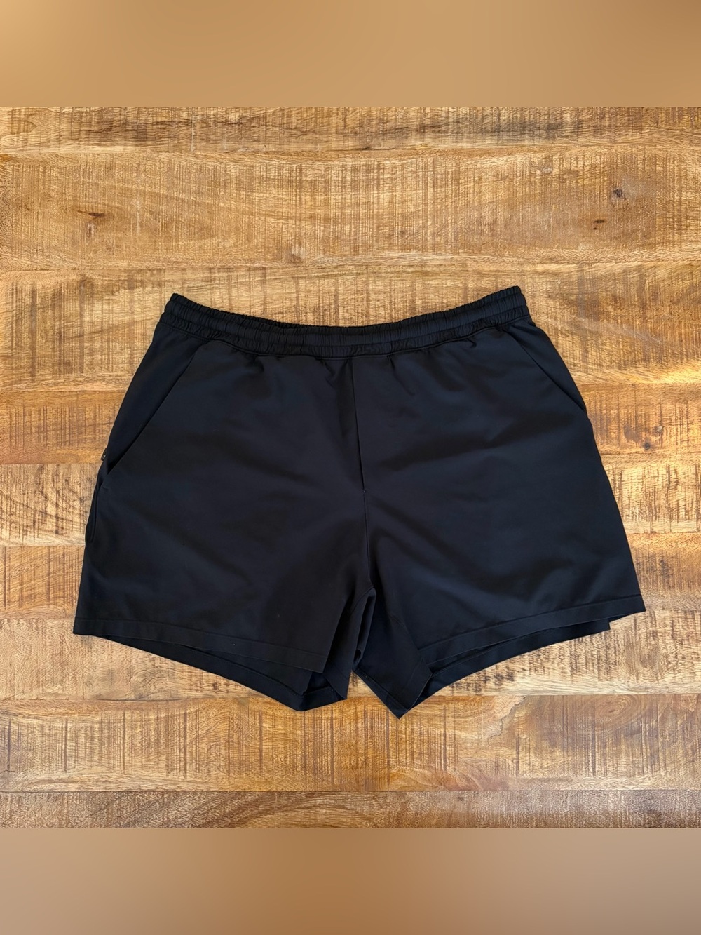 Lululemon Pace Breaker Shorts 5”